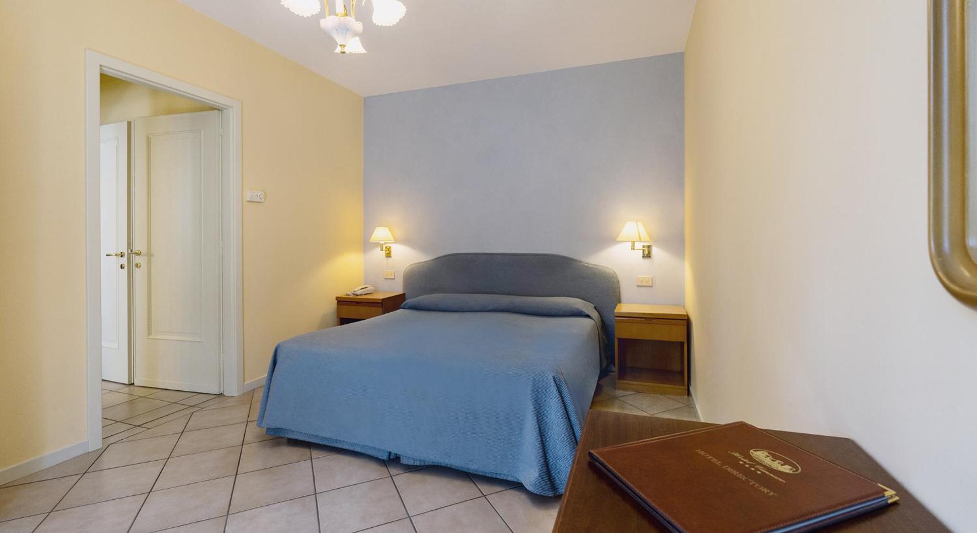 Residenza Dei Fiori Aparthotel Cannero Riviera Exteriör bild