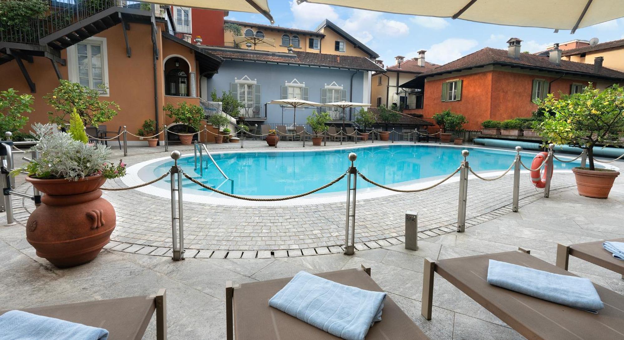 Residenza Dei Fiori Aparthotel Cannero Riviera Exteriör bild
